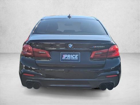 Used 2018 BMW M550i xDrive image 7