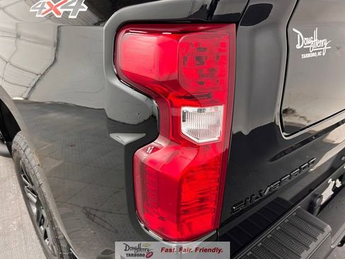 New 2026 Chevrolet Silverado 1500 Custom w/ Turbomax Blackout Package AWD/4WD image 14