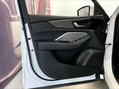 Used 2026 Acura MDX SH-AWD w/ Advance Package image 23