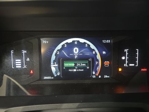 Used 2025 Toyota 4Runner SR5 AWD/4WD image 16