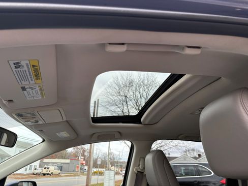 Used 2012 Honda CR-V EX-L image 25