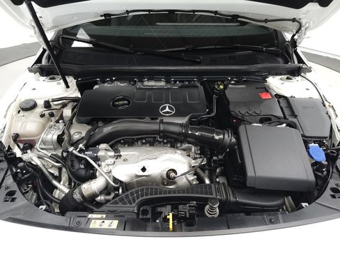 Certified 2023 Mercedes-Benz CLA 250 4MATIC image 29