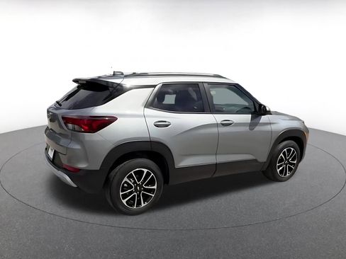 Used 2025 Chevrolet TrailBlazer LT image 14