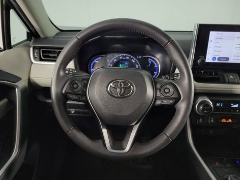 Used 2023 Toyota RAV4 XLE w/ XLE Grade Weather Package image 21