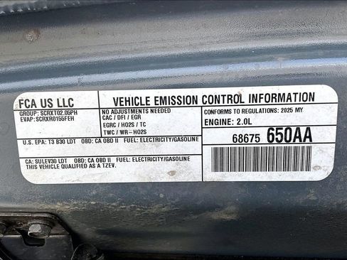 Used 2025 Jeep Wrangler Unlimited Sahara w/ Safety Group image 36