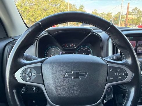 Used 2018 Chevrolet Colorado ZR2 AWD/4WD image 11
