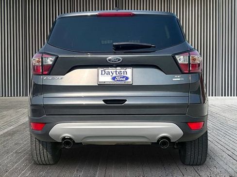 Used 2017 Ford Escape SE AWD/4WD image 4