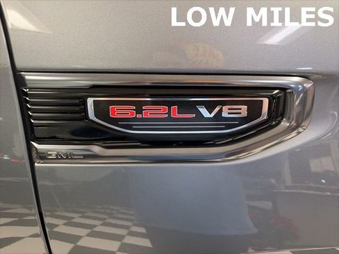 Used 2020 GMC Sierra 1500 AT4 w/ AT4 Premium Package image 18