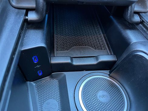 Certified 2025 Mercedes-Benz E 350 4MATIC Sedan image 23