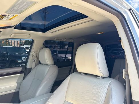 Used 2017 Lexus GX 460 Premium AWD/4WD image 15