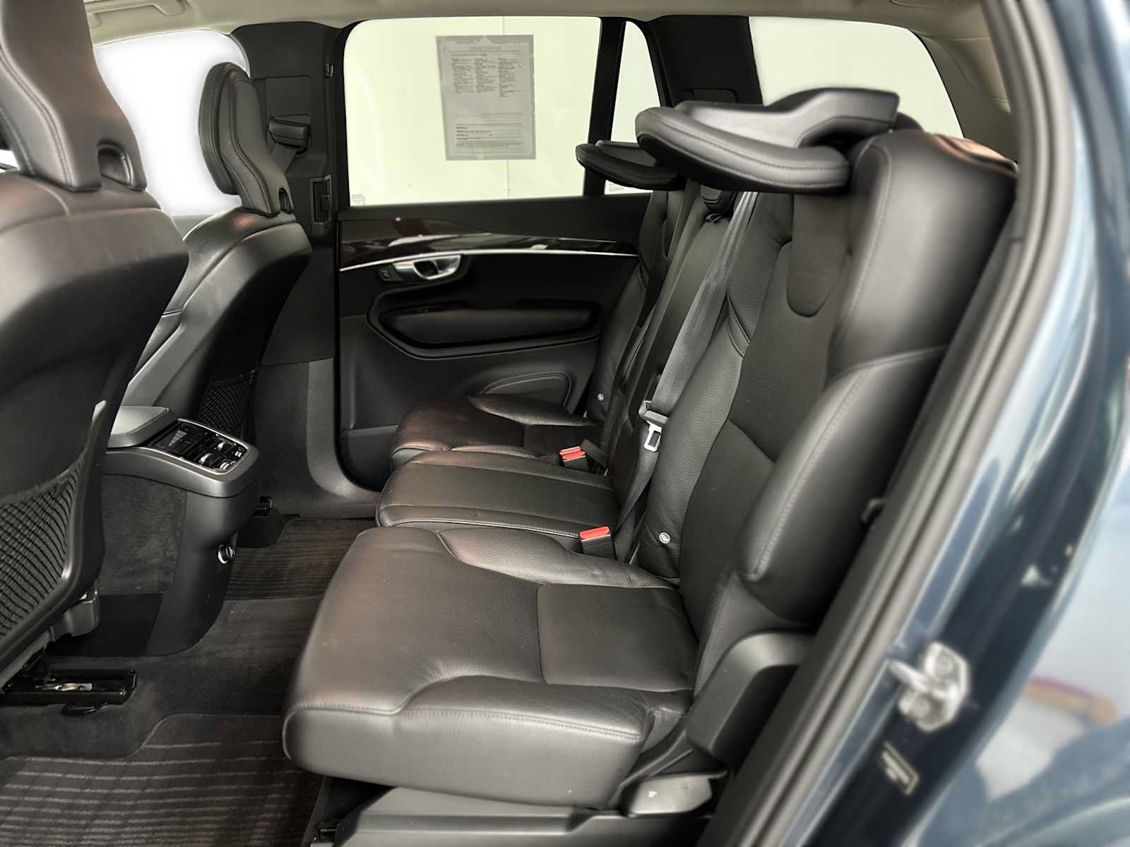 Used 2019 Volvo XC90 T6 Momentum AWD/4WD image 25