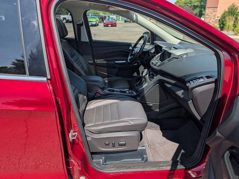 Used 2016 Ford Escape Titanium w/ Equipment Group 301A AWD/4WD image 11