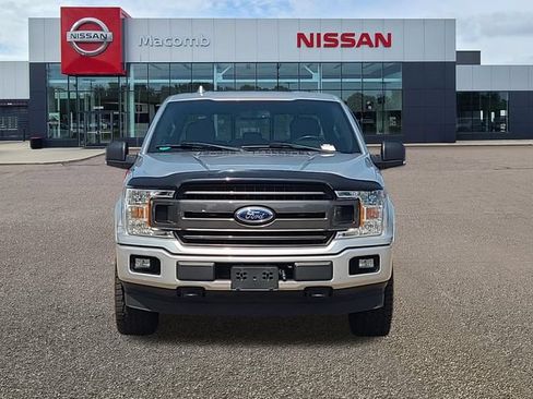 Used 2018 Ford F150 XLT w/ Equipment Group 302A Luxury AWD/4WD image 2