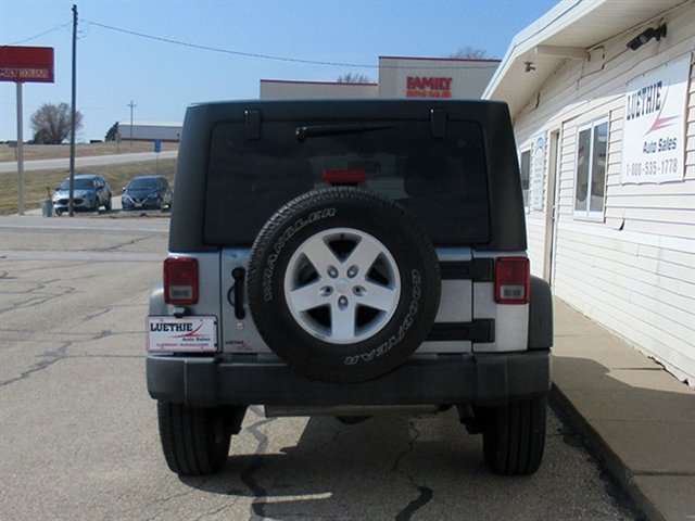 Used 2017 Jeep Wrangler Unlimited Sport w/ Quick Order Package 24S AWD/4WD image 8