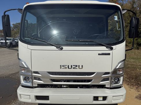 New 2026 Isuzu NPR RWD image 2