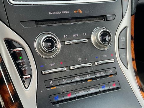 Used 2017 Lincoln MKX Reserve w/ Lincoln MKX Climate Package image 10