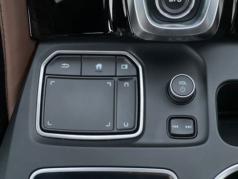 Certified 2024 Acura MDX SH-AWD w/ Advance Package image 32