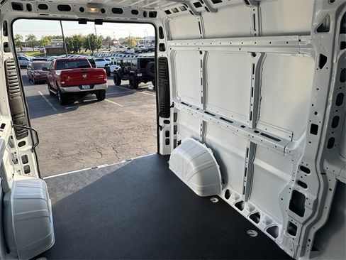 New 2026 RAM ProMaster 2500 image 12