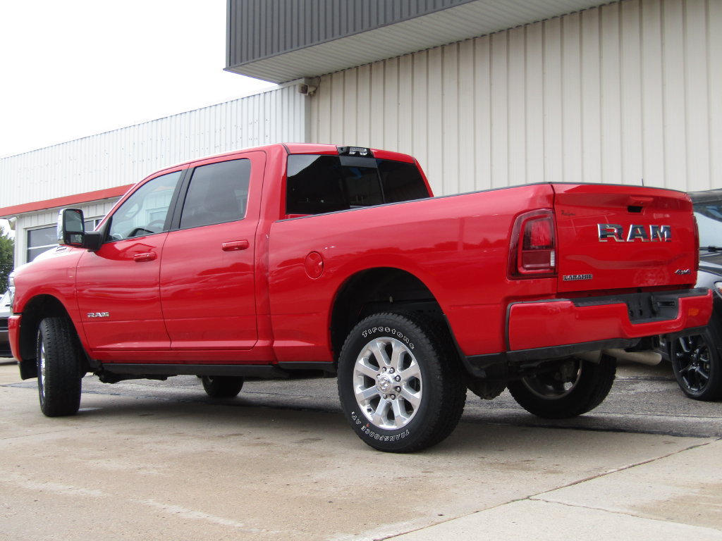 Used 2026 RAM 2500 Laramie AWD/4WD image 10
