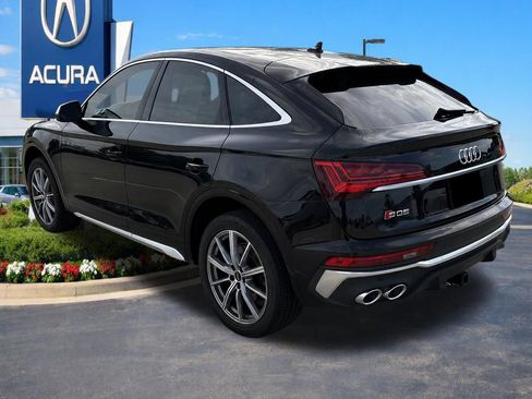 Used 2022 Audi SQ5 Premium Plus w/ Premium Plus Package AWD/4WD image 3
