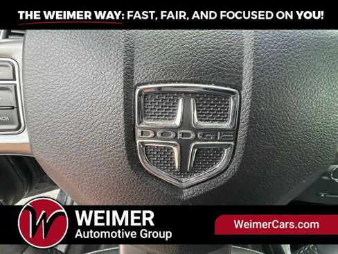Used 2019 Dodge Journey Crossroad w/ Nav & Sun Group AWD/4WD image 36