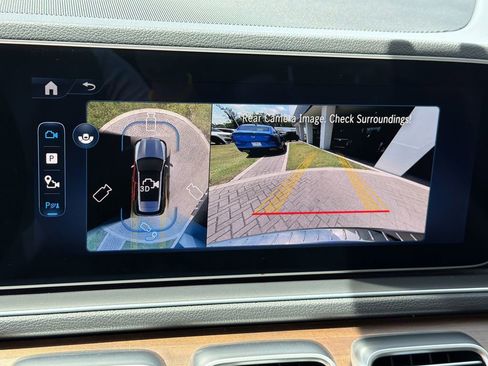 Used 2025 Mercedes-Benz GLE 350 4MATIC image 25