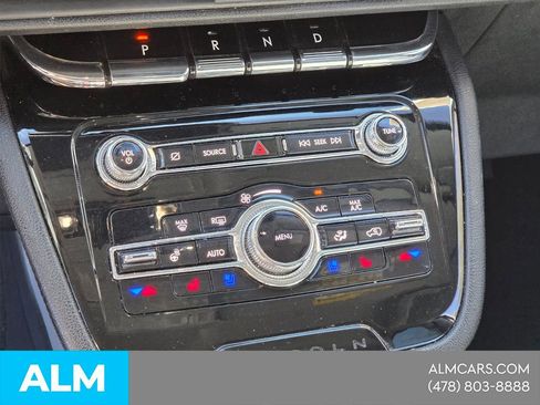 Used 2022 Lincoln Corsair AWD w/ Equipment Group 101A image 21