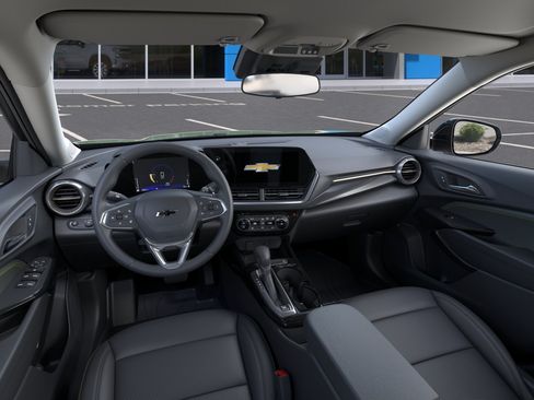 New 2026 Chevrolet Trax ACTIV w/ Driver Confidence Package FWD image 15