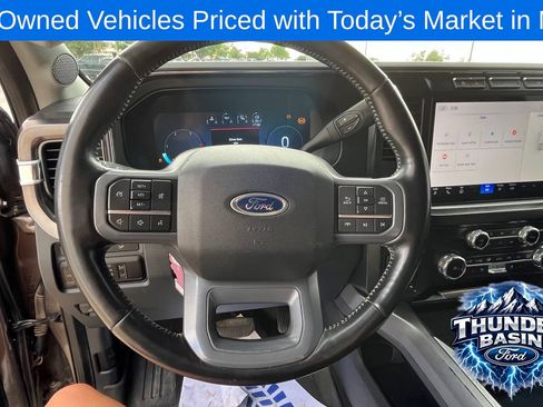 Used 2023 Ford F350 Lariat AWD/4WD image 12