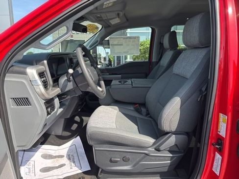 New 2025 Ford F250 XLT w/ Black Appearance Package image 18