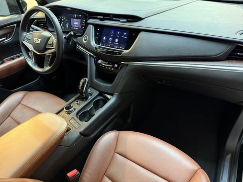 Certified 2022 Cadillac XT5 Premium Luxury w/ Technology Package image 51