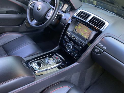 Used 2015 Jaguar XKR R-S RWD image 27