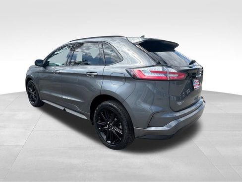Used 2023 Ford Edge ST-Line w/ Cargo Accessory Package image 7
