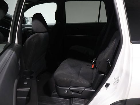 Used 2022 Honda Pilot Sport image 18