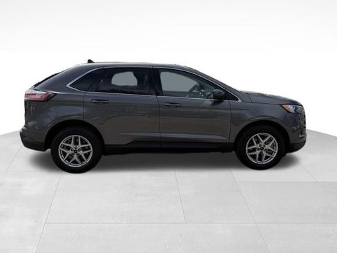 Used 2024 Ford Edge SEL image 6