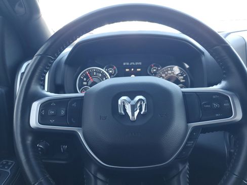 Used 2024 RAM 2500 Big Horn w/ Sport Appearance Package image 9