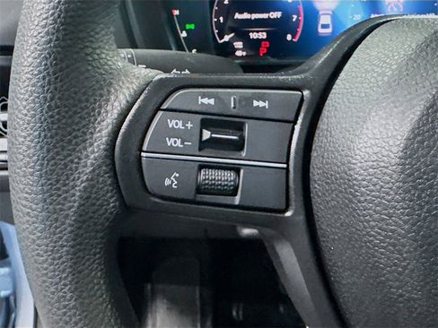 Used 2023 Honda Accord EX image 8