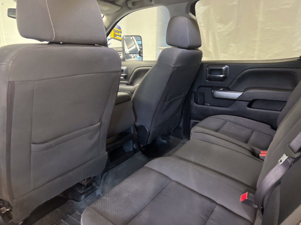 Used 2019 Chevrolet Silverado 2500 LT AWD/4WD image 40