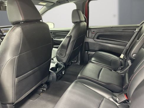 Used 2024 Honda Odyssey Sport image 10