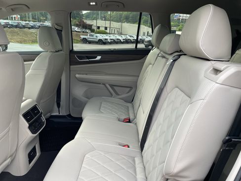New 2026 Volkswagen Atlas SEL Premium R-Line AWD/4WD image 12
