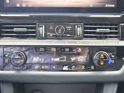 New 2026 Nissan Pathfinder Platinum image 23