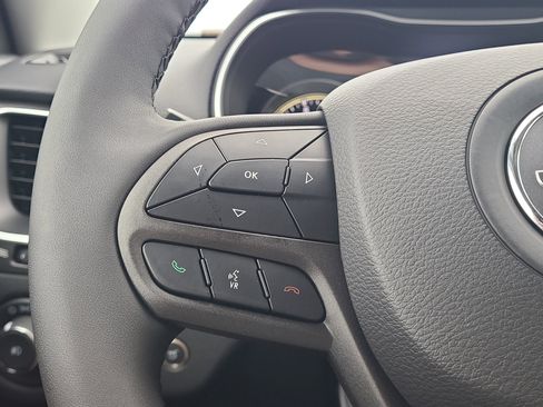 Used 2022 Jeep Cherokee Trailhawk w/ Comfort/Convenience Group image 21