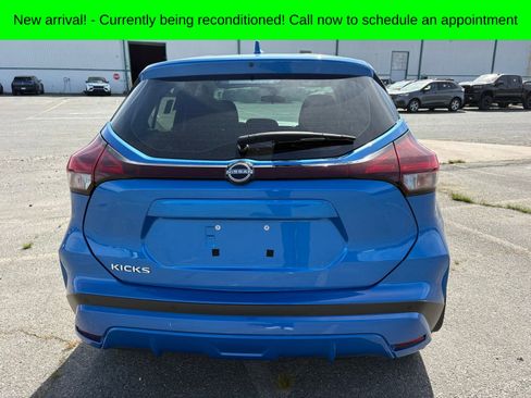 Used 2024 Nissan Kicks S image 4