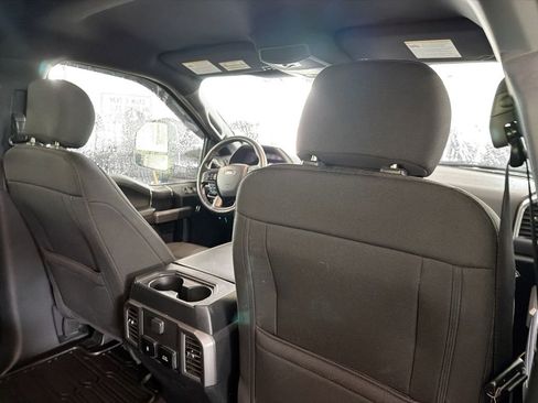 Used 2020 Ford F150 XLT w/ Equipment Group 302A Luxury AWD/4WD image 11