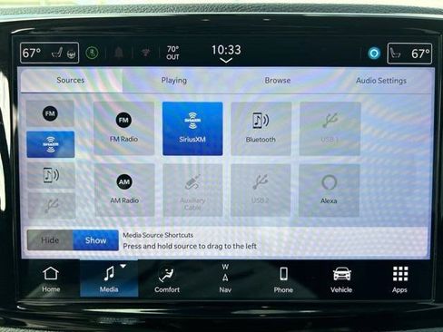 Used 2024 Chrysler Pacifica Limited FWD image 23