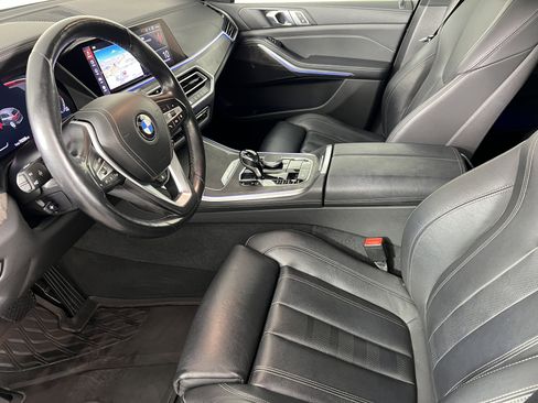 Used 2019 BMW X5 xDrive40i w/ Premium Package 2 image 4