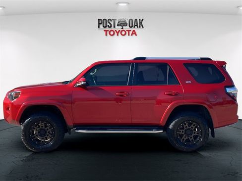 Used 2020 Toyota 4Runner TRD Off-Road Premium image 4