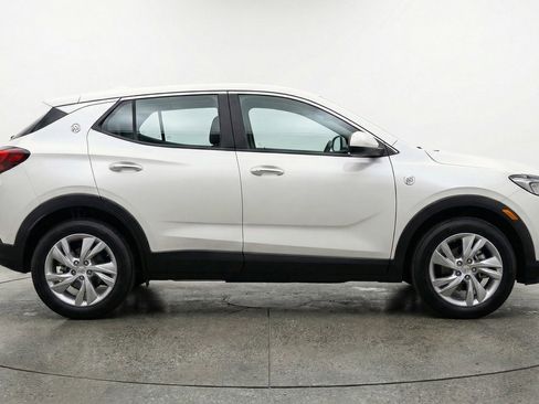 Used 2025 Buick Encore GX Preferred image 11