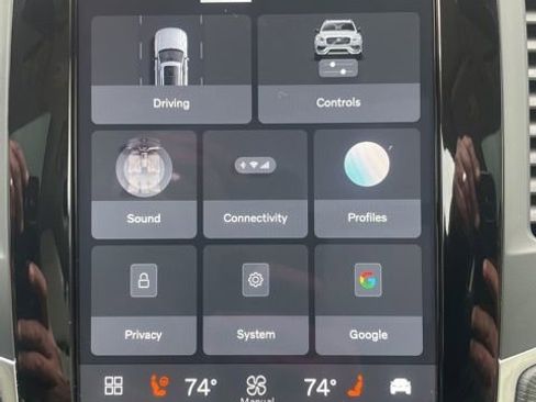 Certified 2024 Volvo XC90 B5 Core w/ Protection Package Premier image 22