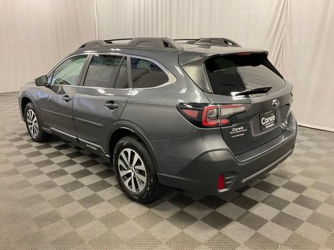 Used 2022 Subaru Outback Premium AWD/4WD image 5